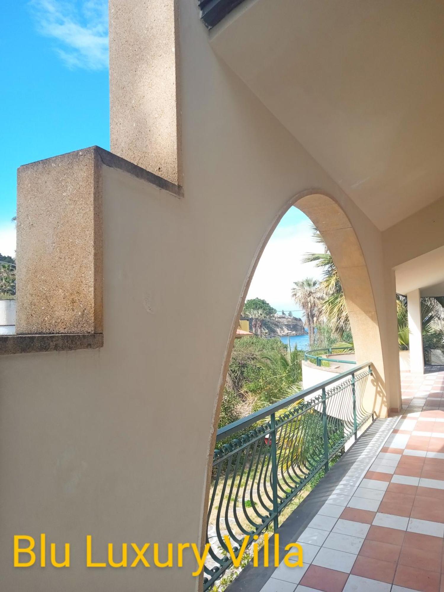 Blu Luxury Villa Бруколи Экстерьер фото